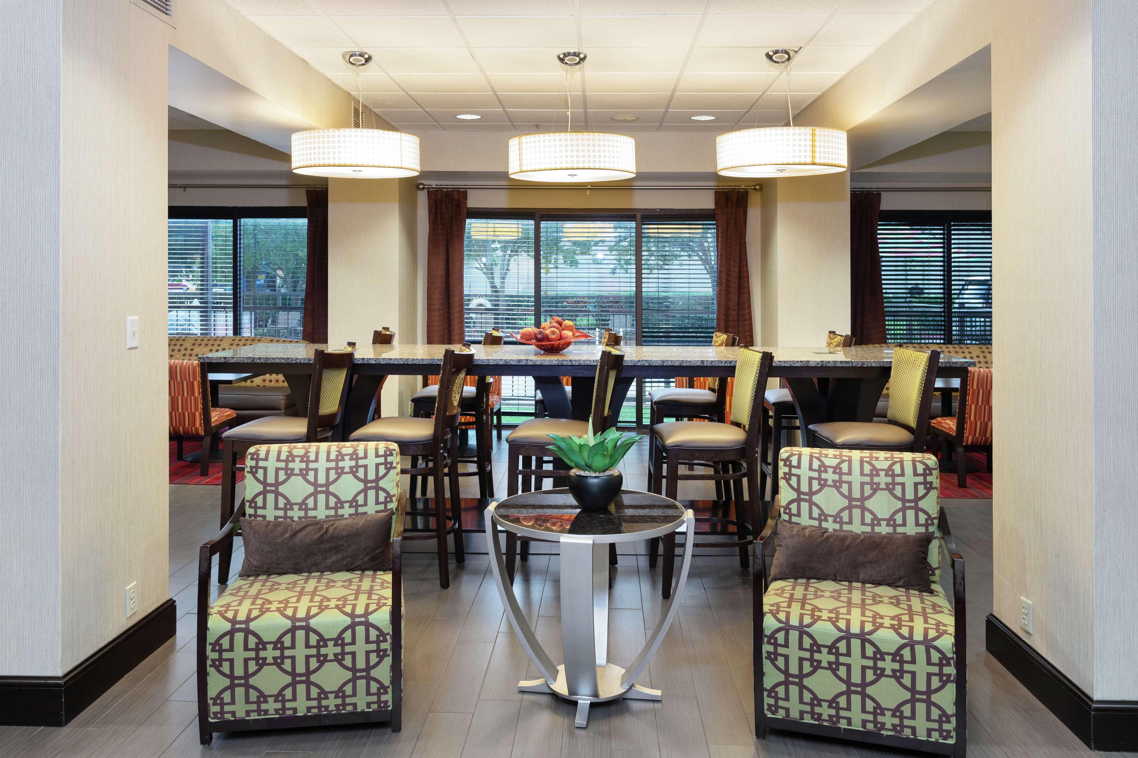 Hampton Inn Houma Exteriör bild